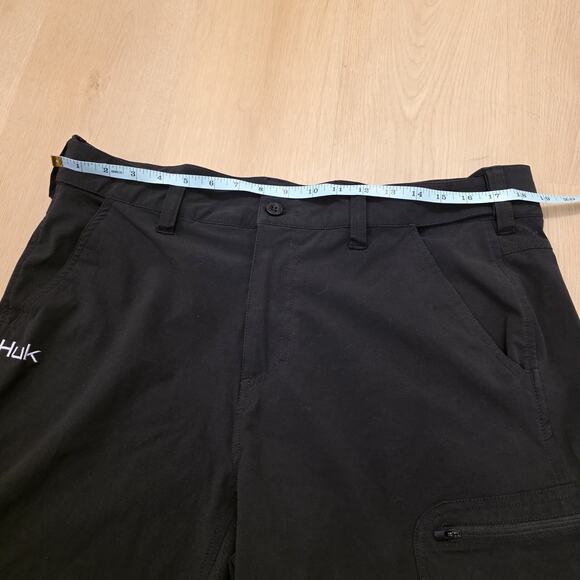 Huk Fishing Black Quick Dry Sun Protective Outdoor Performance Shorts Size XL - Picture 2 of 7